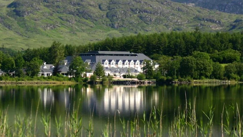 Win - Tickets to the Summer Cabaret at Harvey's Point plus an overnight stay and dinner for two