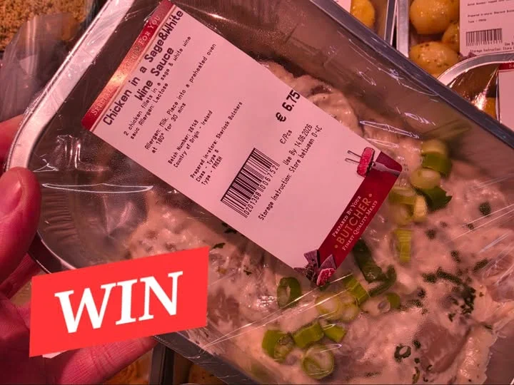 Win a Chicken in a Sage & White Wine Sauce Dinner Tray
