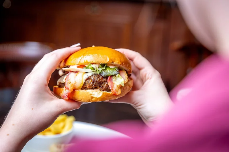 Win a €50 food voucher