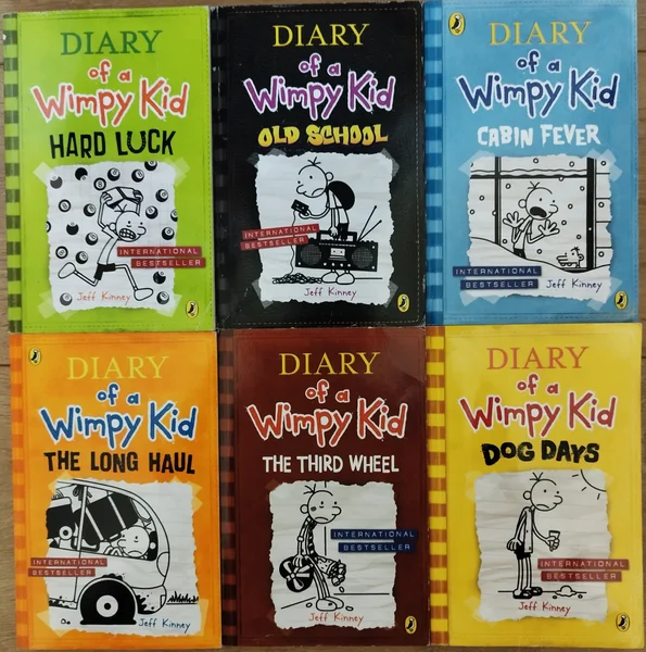 Win 6 Diary of a Wimpy kid books by Jeff Kinney